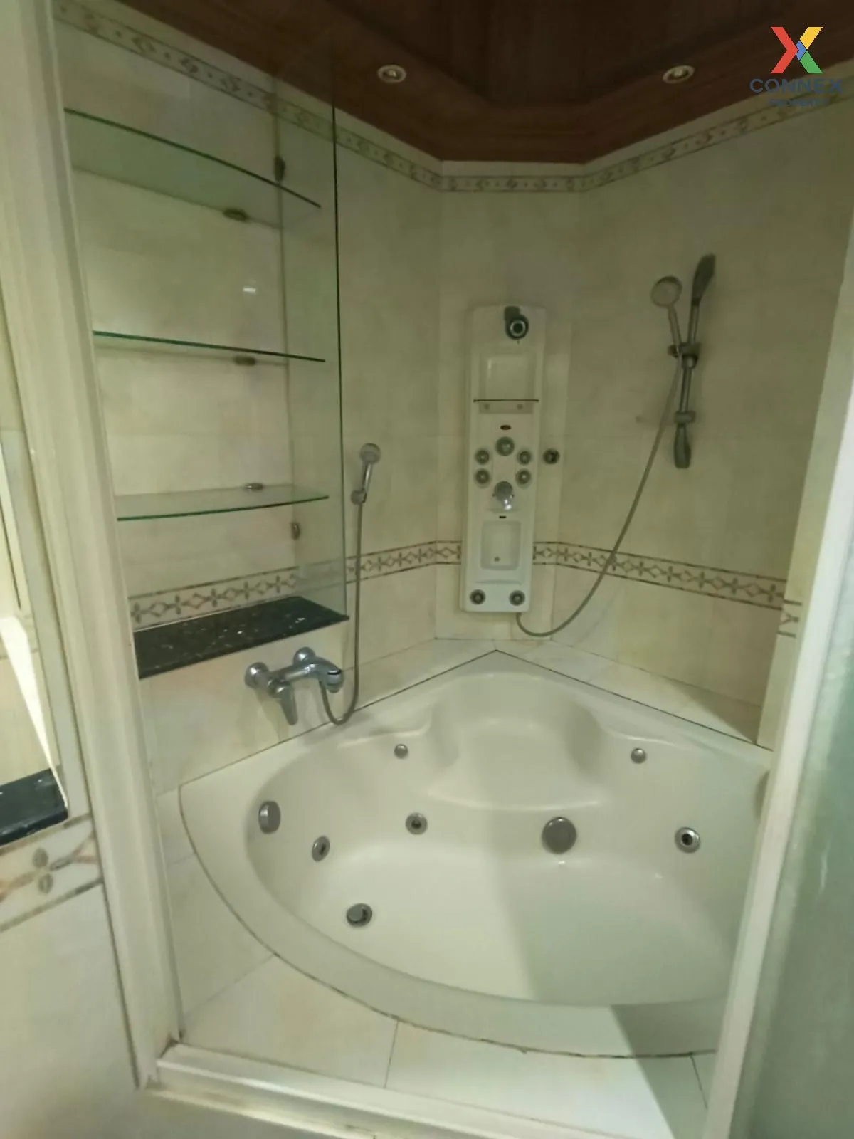 For Rent 3-storey detached house, Soi Bangna-Trad. , Bang Na Nuea