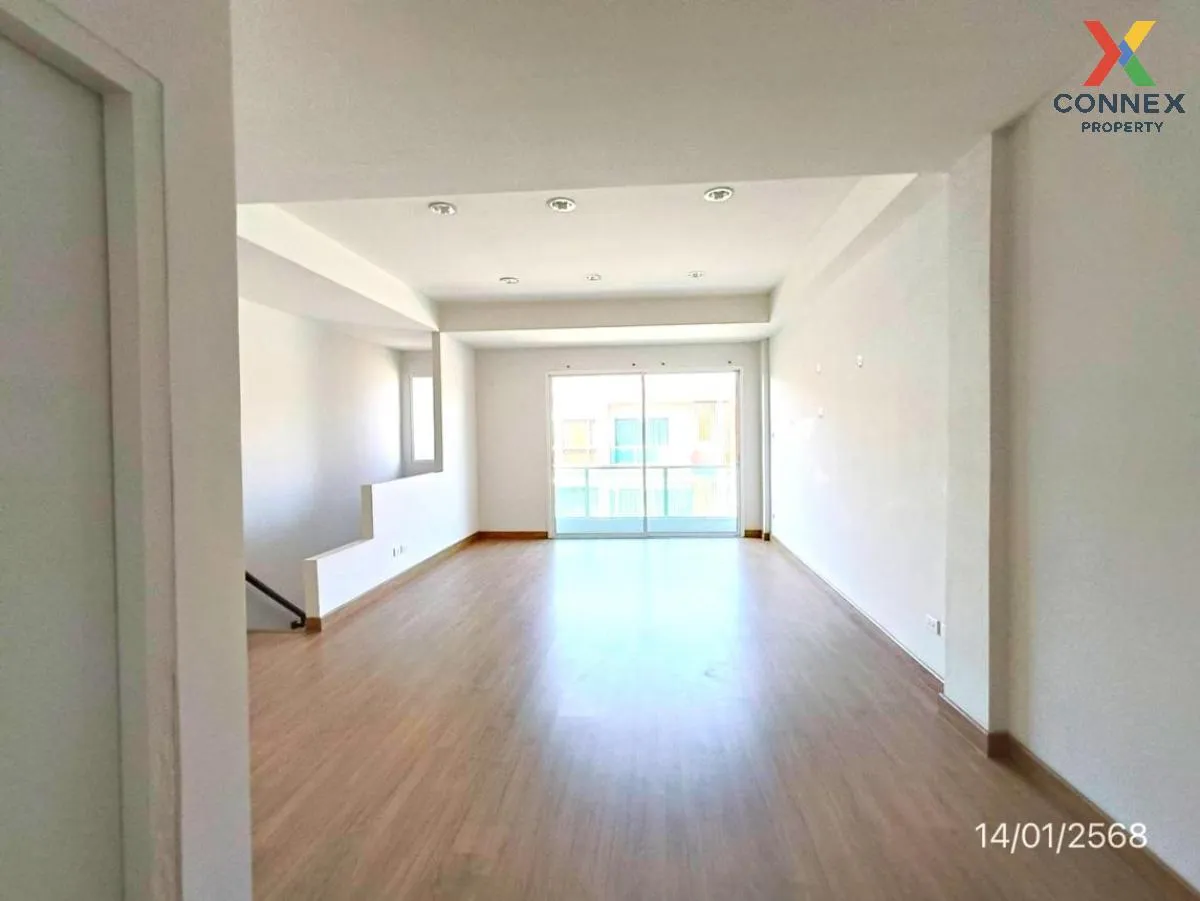 ขายโฮมออฟฟิศ  ดิ ไอบอกซ์ คลองกุ่ม เขต บึงกุ่ม กรุงเทพ CX-116599