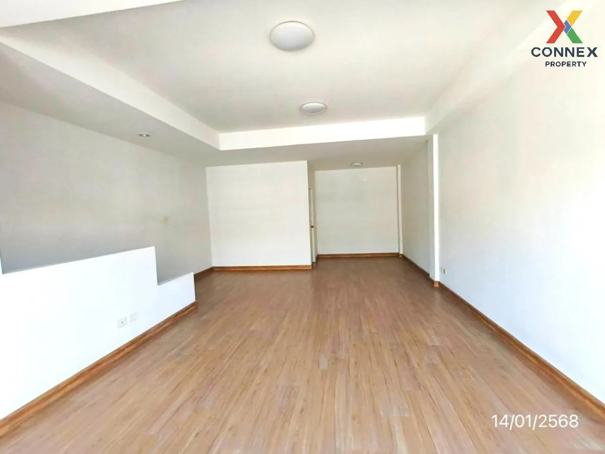 ขายโฮมออฟฟิศ  ดิ ไอบอกซ์ คลองกุ่ม เขต บึงกุ่ม กรุงเทพ CX-116599