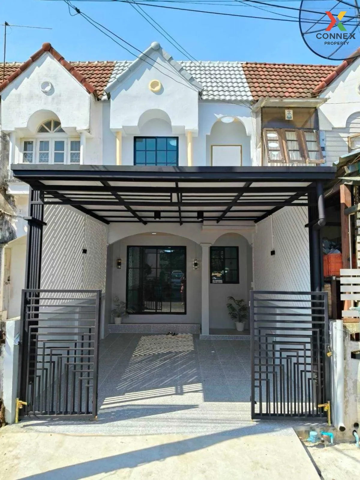 For Sale Townhouse/Townhome  , Sri Prajak Villa 1 - 2 , newly ren 2