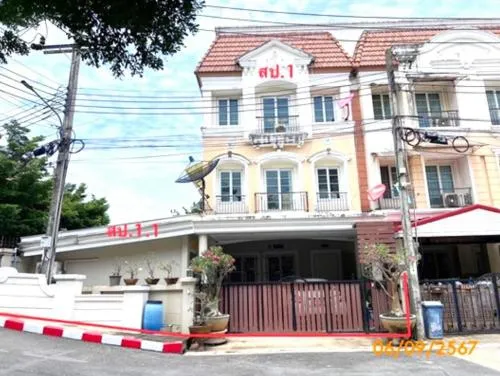 ขายทาวน์เฮ้าส์/ทาวน์โฮม  เออร์เบิน สาทร บางแวก เขต ภาษีเจริญ กรุงเทพ CX-116628