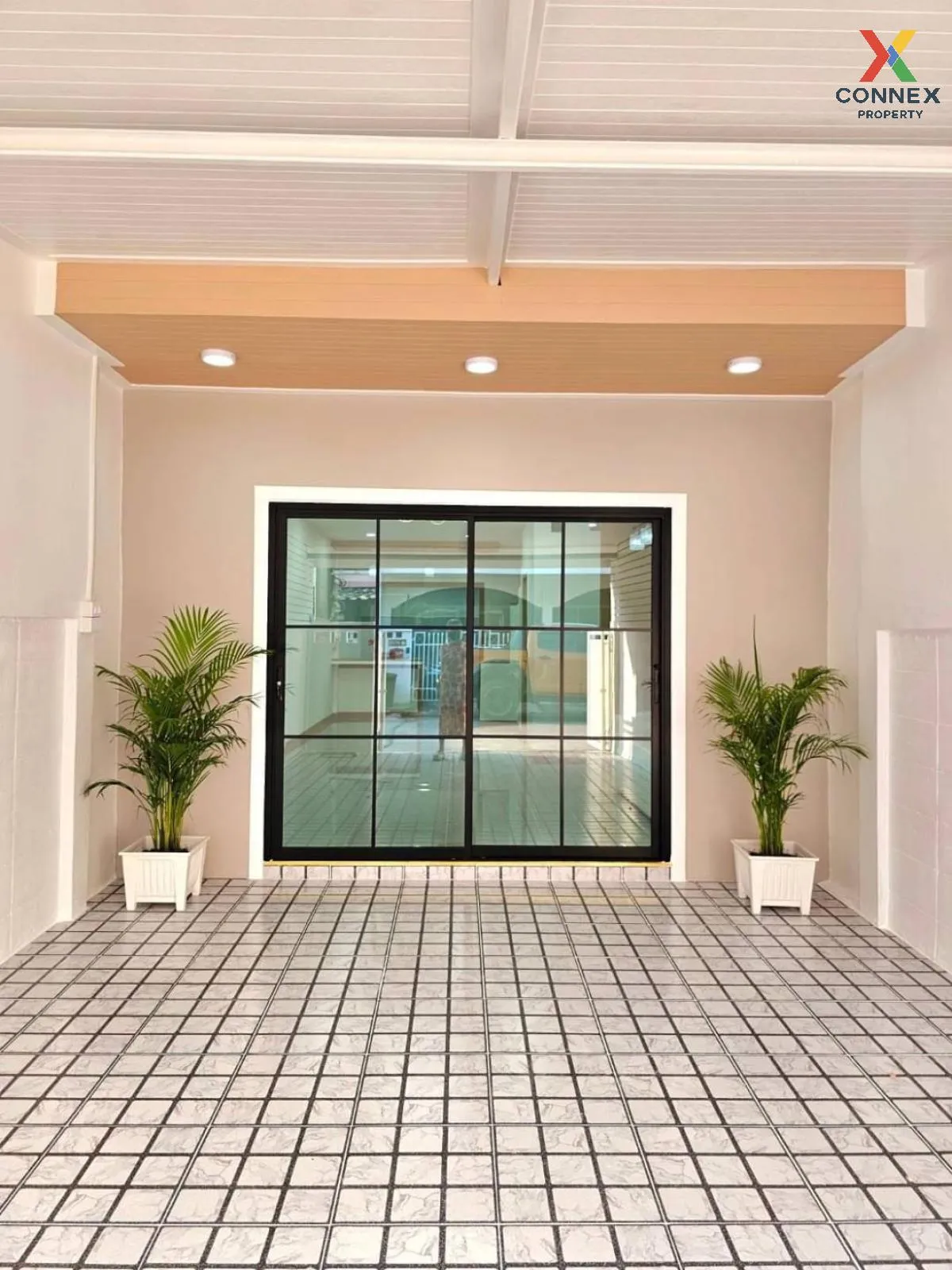 ขายทาวน์เฮ้าส์/ทาวน์โฮม  บ้านร่มเงาไม้ รีโนเวทใหม่ บางบัวทอง บางบ 2