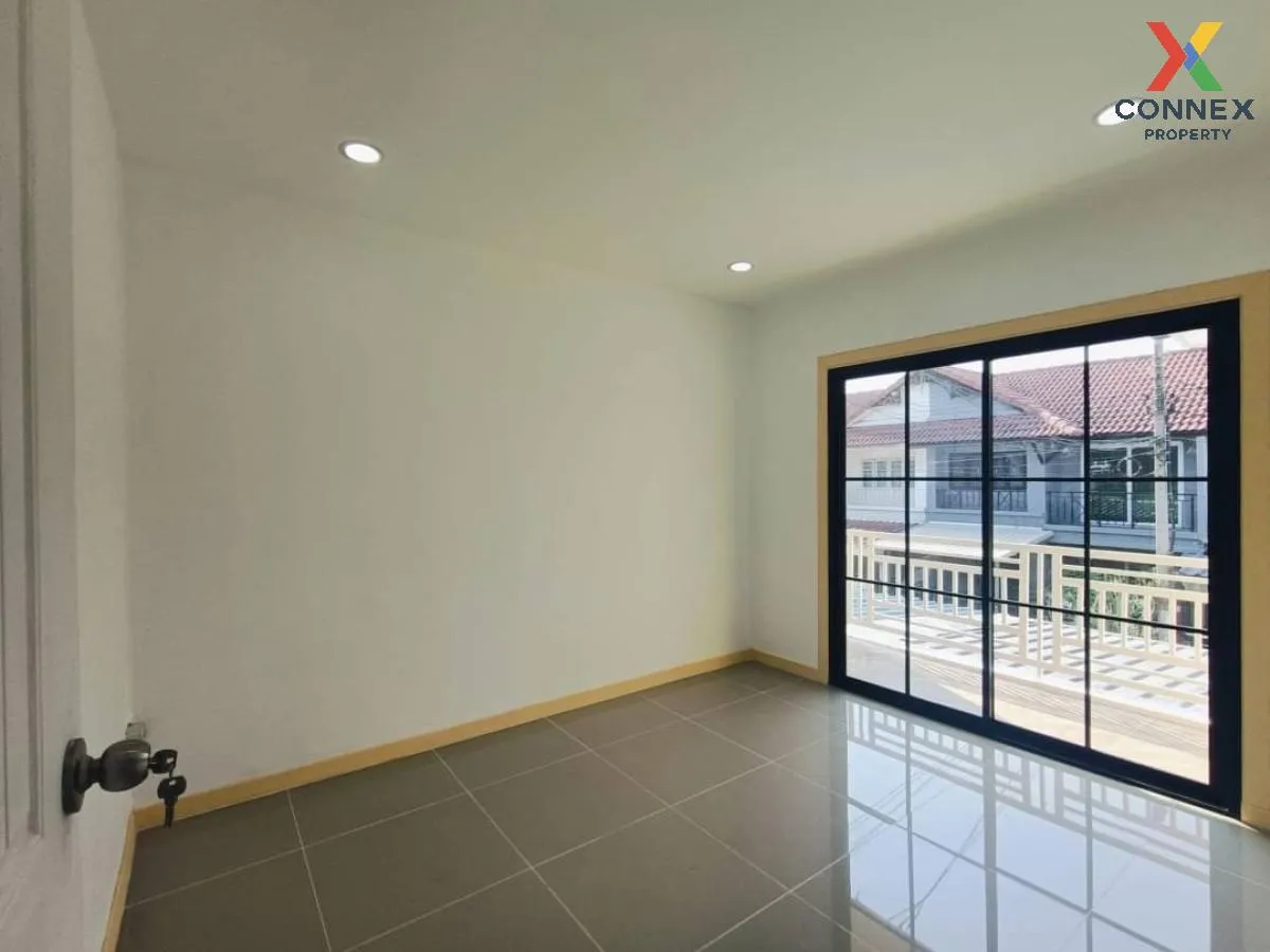 For Sale Townhouse/Townhome  , Baan Phrueksa 3 Bang Bua Thong , n