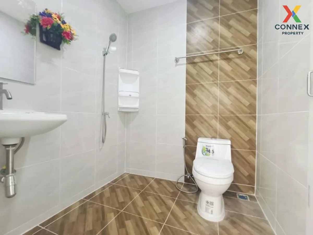 For Sale Townhouse/Townhome  , Baan Phrueksa 3 Bang Bua Thong , n