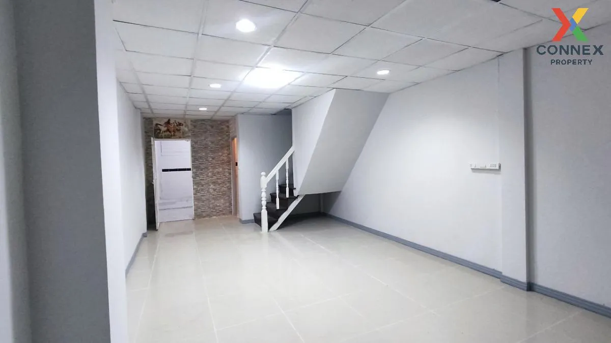 For Sale Townhouse/Townhome  , Baan Rin Thong , newly renovated , 2