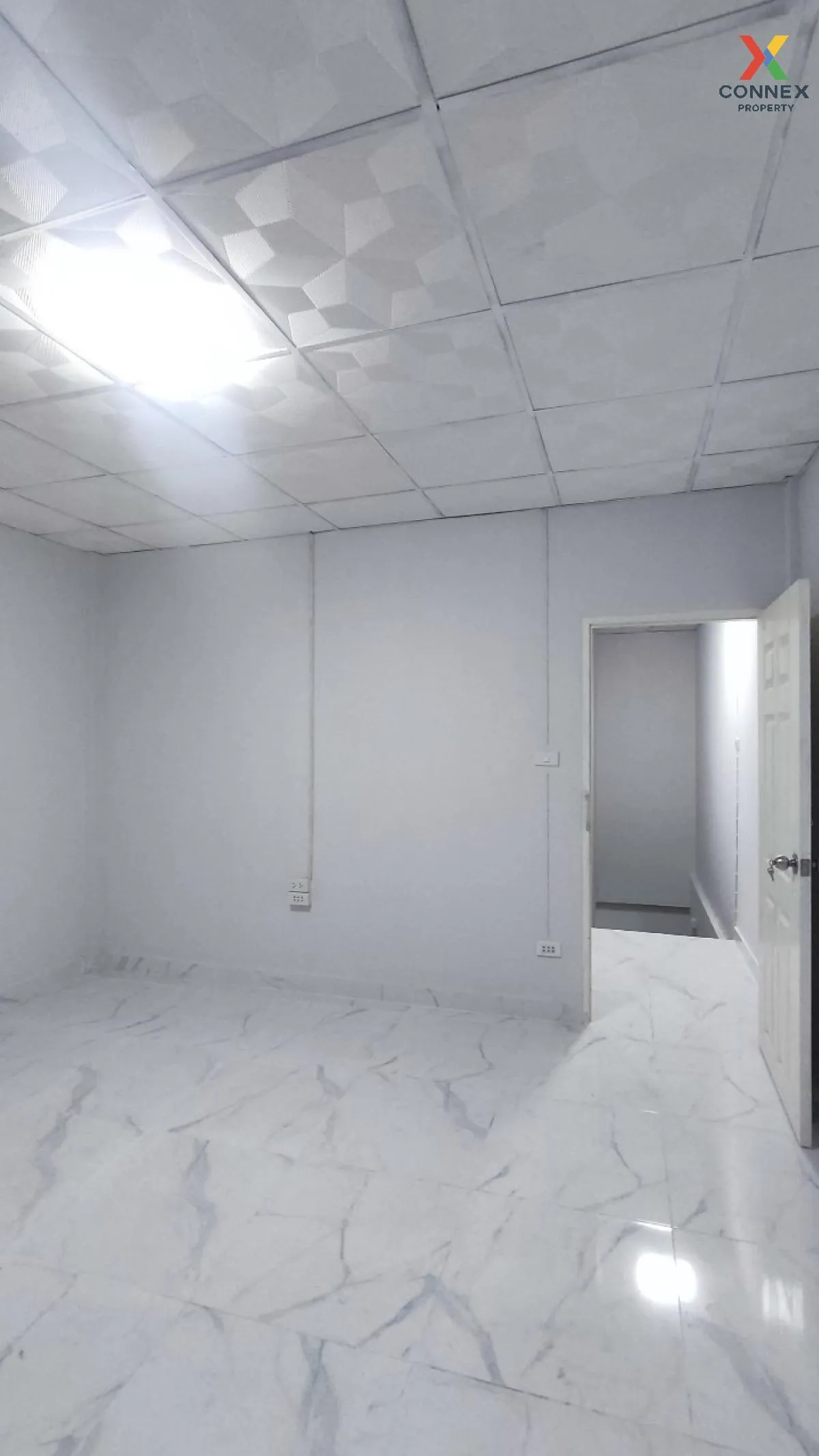 For Sale Townhouse/Townhome  , Baan Rin Thong , newly renovated ,