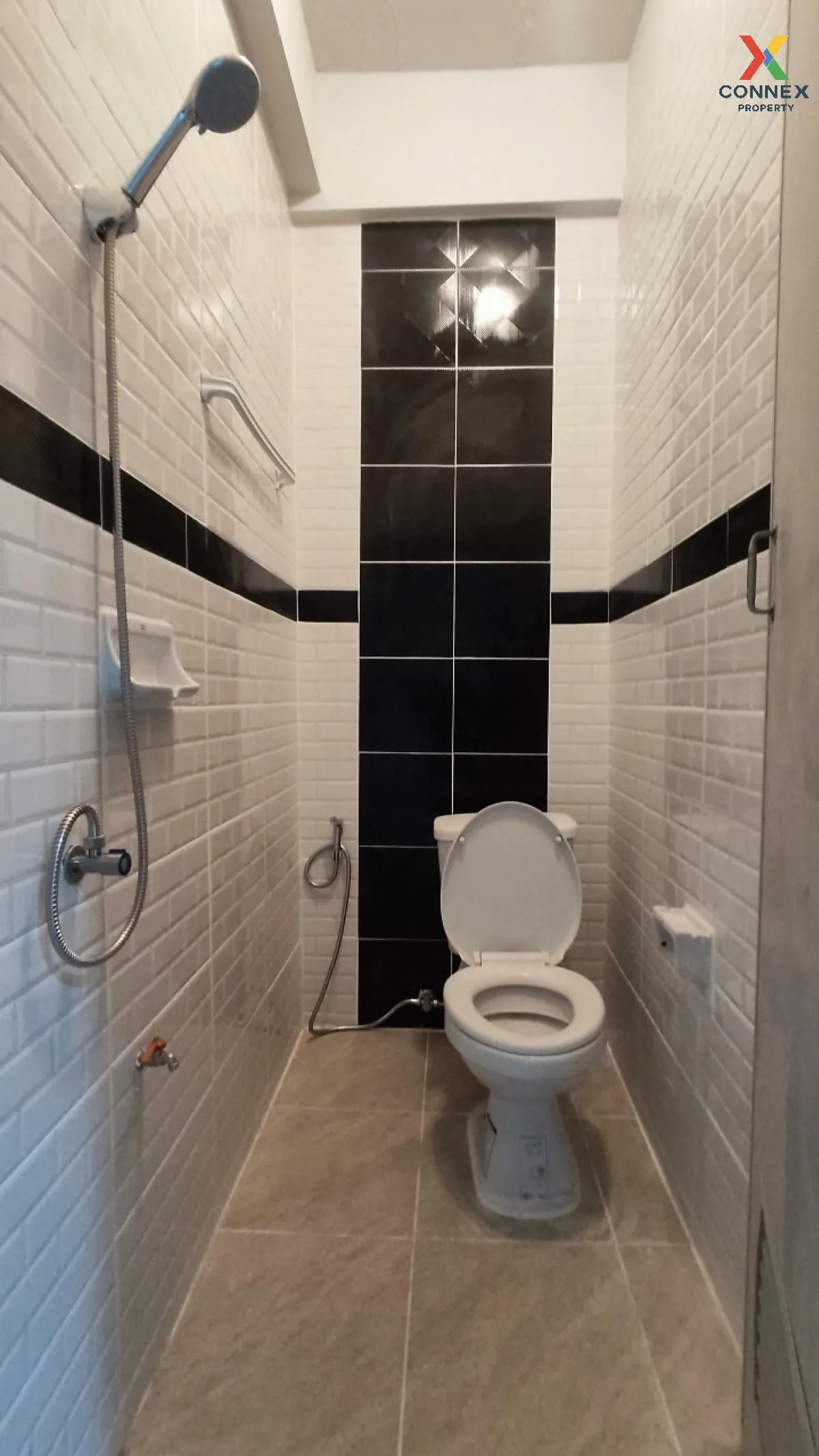 For Sale Townhouse/Townhome  , Baan Rin Thong , newly renovated ,