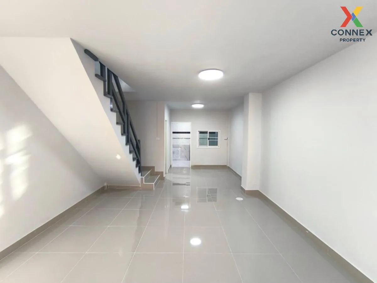 For Sale Townhouse/Townhome  ,  Diamon Ville Lumlukka Klong 2 , n For Sale Townhouse/Townhome  ,  Diamon Ville Lumlukka Klong 2 , n 4