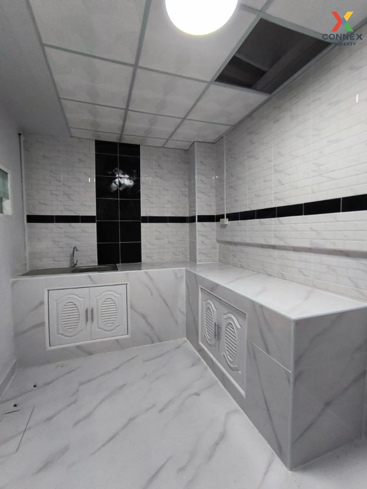 For Sale Townhouse/Townhome  ,  Diamon Ville Lumlukka Klong 2 , n For Sale Townhouse/Townhome  ,  Diamon Ville Lumlukka Klong 2 , n