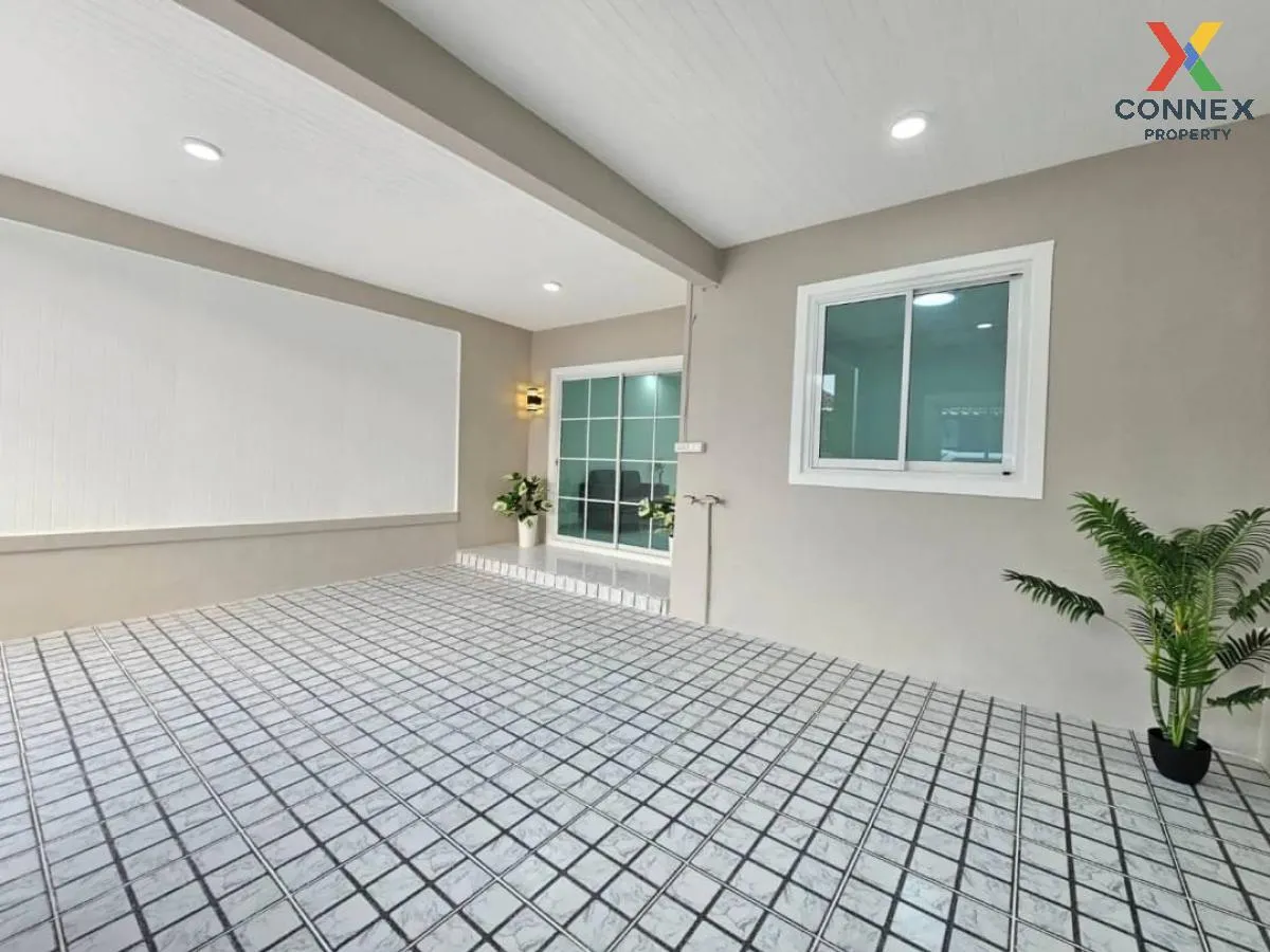 ขายทาวน์เฮ้าส์/ทาวน์โฮม  บ้านพฤกษา 3 บางบัวทอง รีโนเวทใหม่ บางคูร