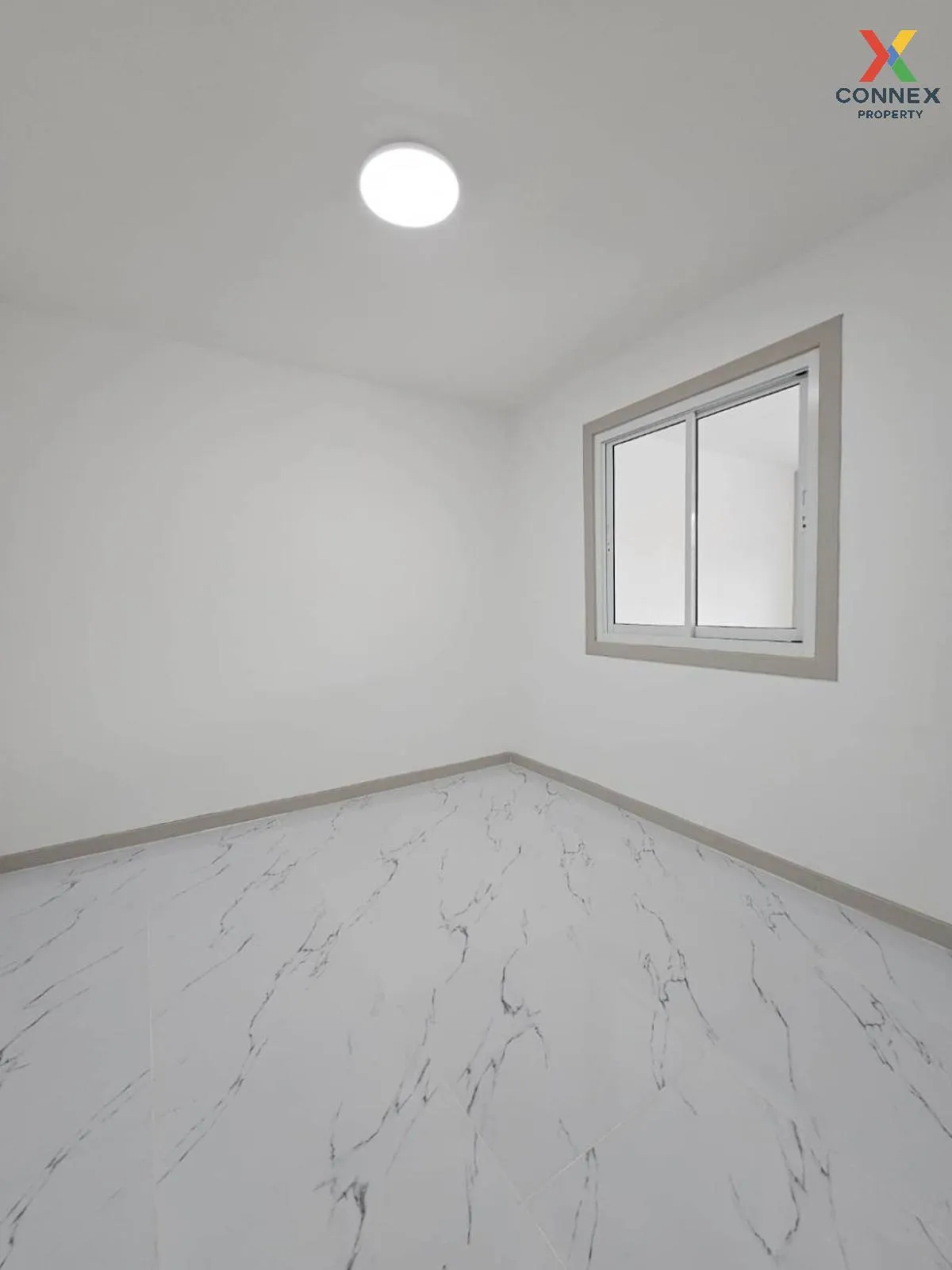 ขายทาวน์เฮ้าส์/ทาวน์โฮม  บ้านพฤกษา 3 บางบัวทอง รีโนเวทใหม่ บางคูร