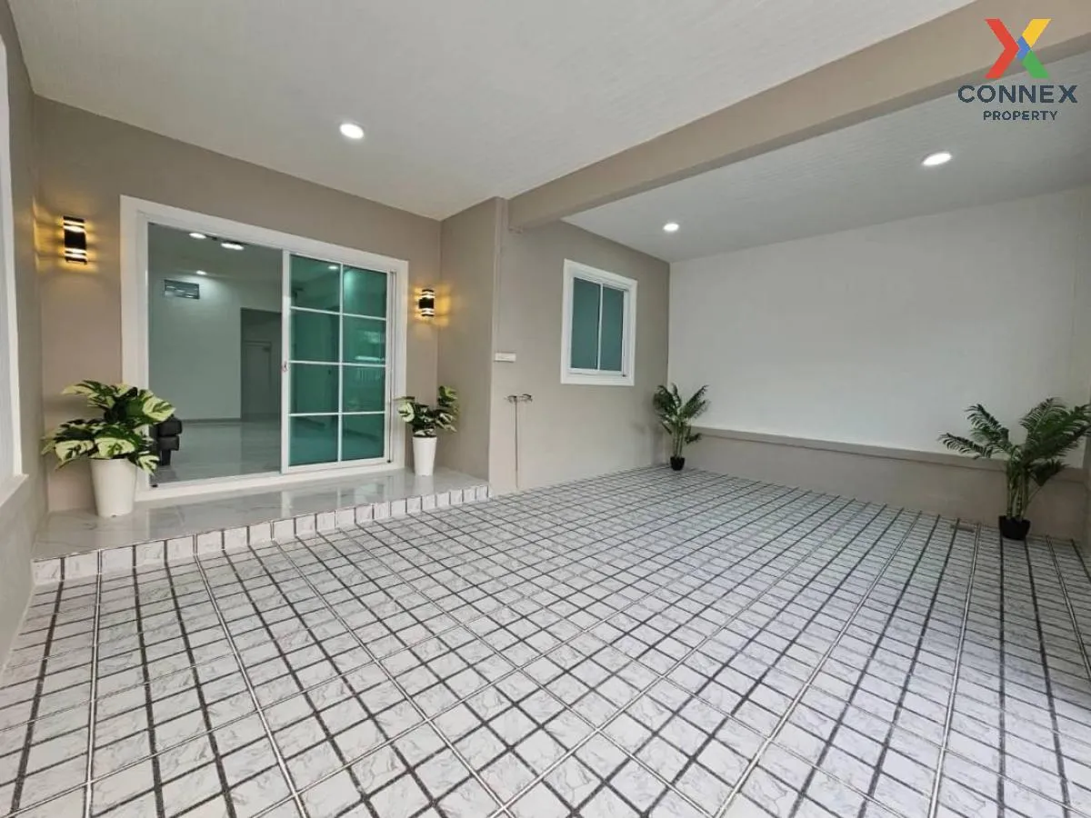 ขายทาวน์เฮ้าส์/ทาวน์โฮม  บ้านพฤกษา 3 บางบัวทอง รีโนเวทใหม่ บางคูร