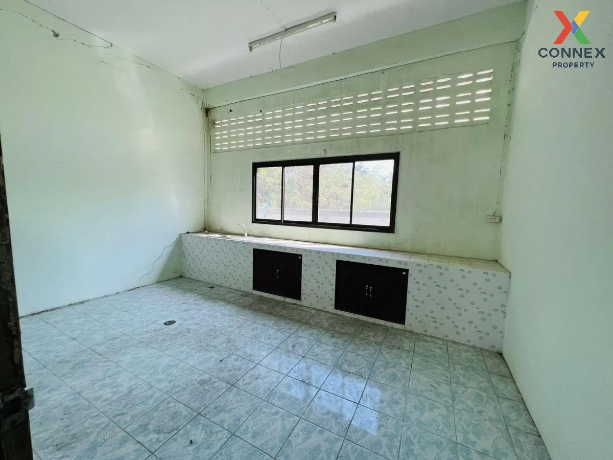 ขายทาวน์เฮ้าส์ 2ชั้น ย่านสมอโพรง ซอยชลประทาน 40 หัวหิน หัวหิน ประ