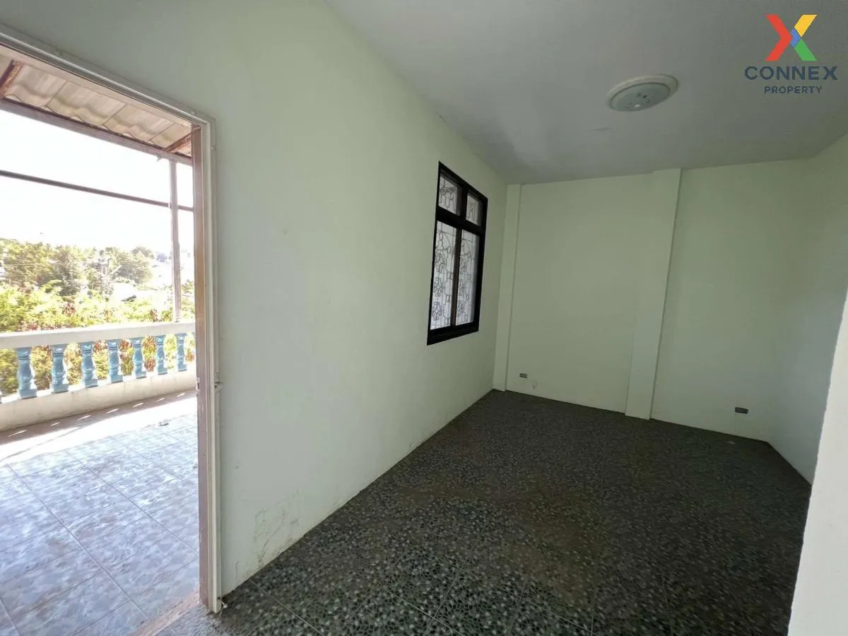 ขายทาวน์เฮ้าส์ 2ชั้น ย่านสมอโพรง ซอยชลประทาน 40 หัวหิน หัวหิน ประ