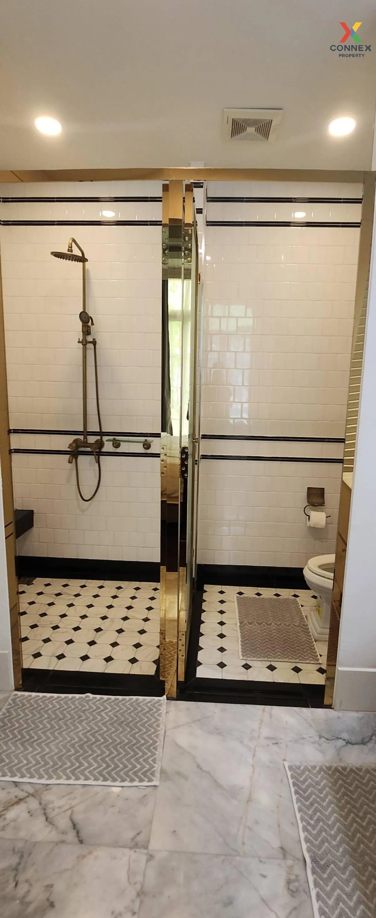 เช่าคอนโด  แกรนด์ ฟลอริด้า บีชฟร้อนท์ คอนโด รีสอร์ท พัทยา นาจอมเท