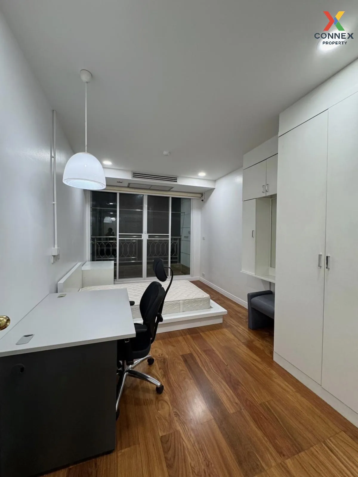 เช่าคอนโด  บ้าน ถนน สารสิน BTS-สถานีราชดำริ ลุมพินี เขต ปทุมวัน ก