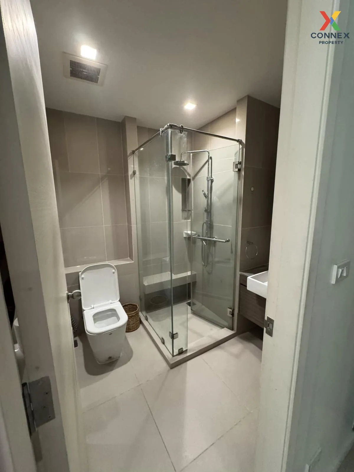 For Sale Condo , Quinn Ratchada 17 , MRT-Sutthisan , Din Daeng , 