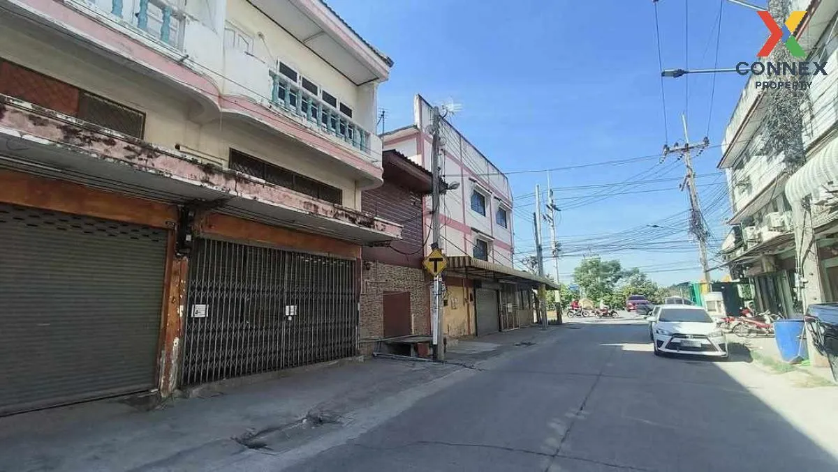 For Sale Townhouse/Townhome  , Sai Thip Village , Khlong Song , k 3