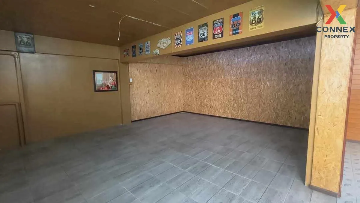 For Sale Townhouse/Townhome  , Sai Thip Village , Khlong Song , k