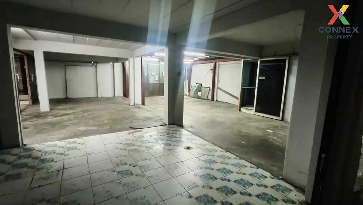 For Sale Townhouse/Townhome  , Sai Thip Village , Khlong Song , k