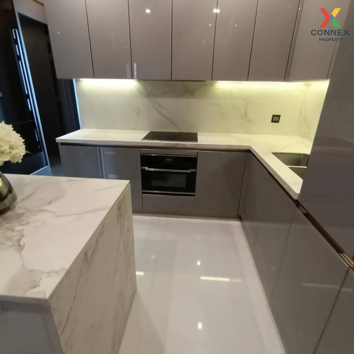 เช่าคอนโด  ดิ เอส แอท สิงห์คอมเพล็กซ์ MRT-เพชรบุรี บางกะปิ เขต ห้ 3