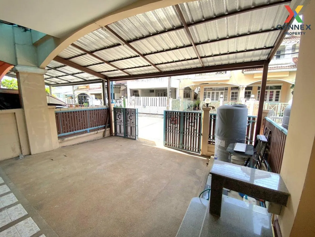 For Sale Townhouse/Townhome  , Nanthana Garden Rangsit , wide fro 2