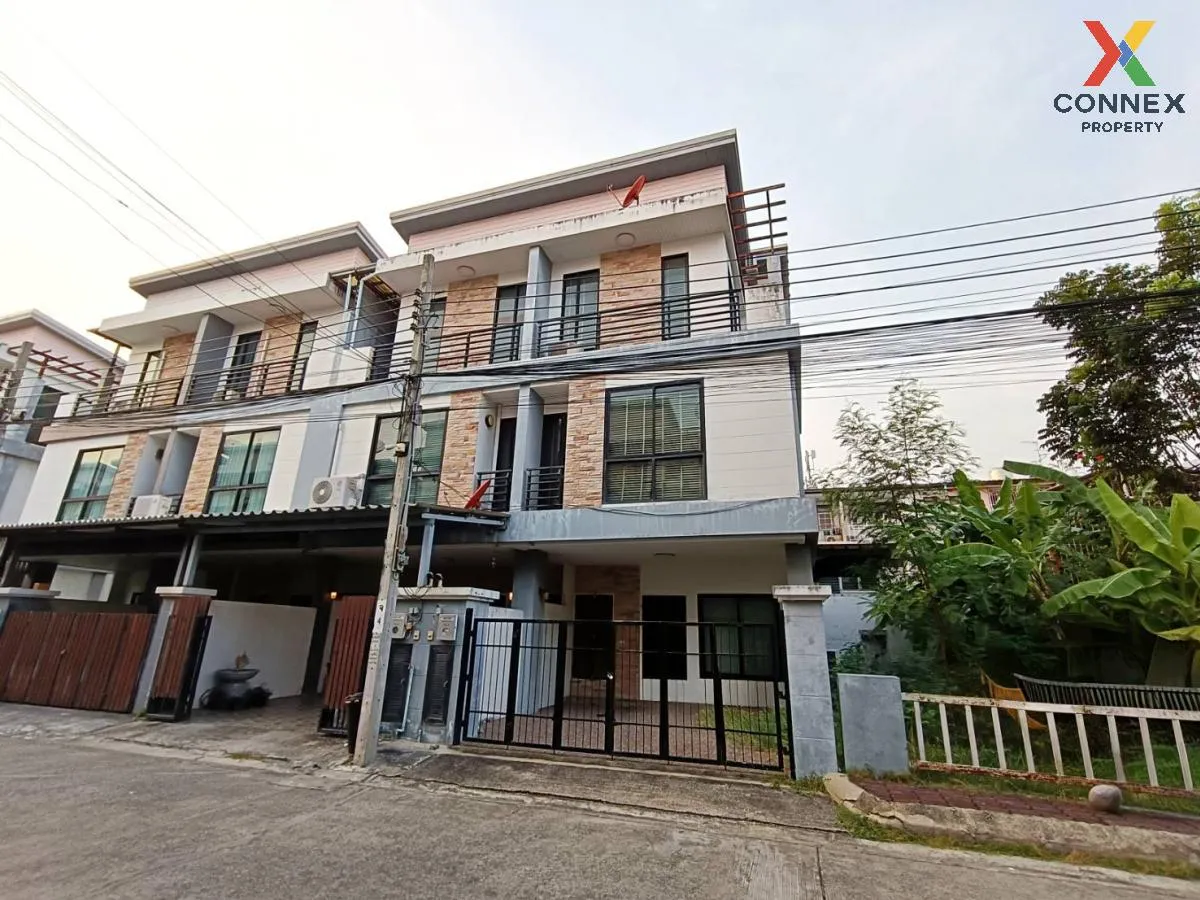 ขายทาวน์เฮ้าส์/ทาวน์โฮม  เมอริท เพลส ลาดพร้าว 87 คลองเจ้าคุณสิงห์ ขายทาวน์เฮ้าส์/ทาวน์โฮม  เมอริท เพลส ลาดพร้าว 87 คลองเจ้าคุณสิงห์ 3