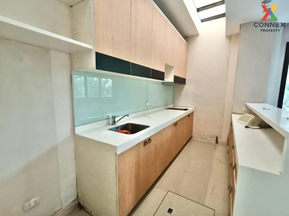 ขายทาวน์เฮ้าส์/ทาวน์โฮม  เมอริท เพลส ลาดพร้าว 87 คลองเจ้าคุณสิงห์ ขายทาวน์เฮ้าส์/ทาวน์โฮม  เมอริท เพลส ลาดพร้าว 87 คลองเจ้าคุณสิงห์