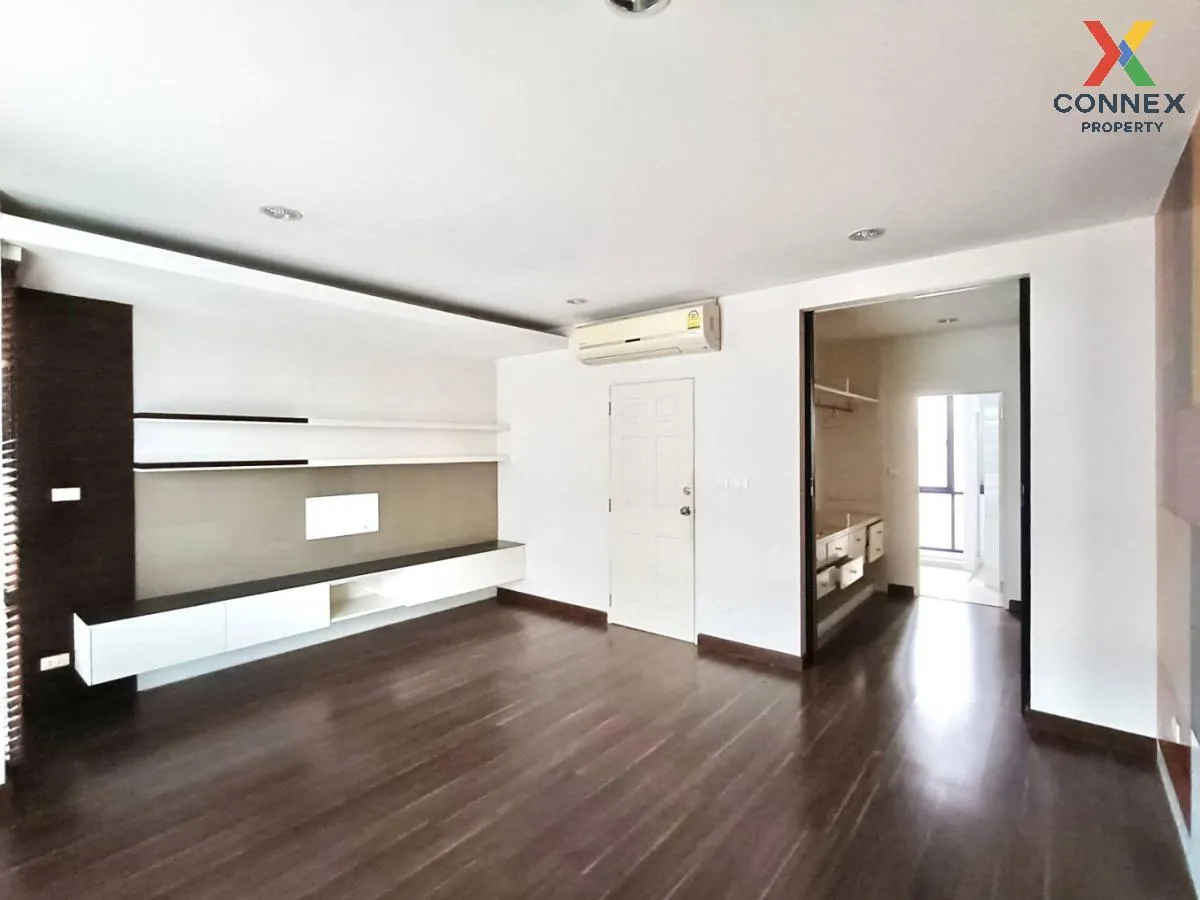 ขายทาวน์เฮ้าส์/ทาวน์โฮม  เมอริท เพลส ลาดพร้าว 87 คลองเจ้าคุณสิงห์ ขายทาวน์เฮ้าส์/ทาวน์โฮม  เมอริท เพลส ลาดพร้าว 87 คลองเจ้าคุณสิงห์