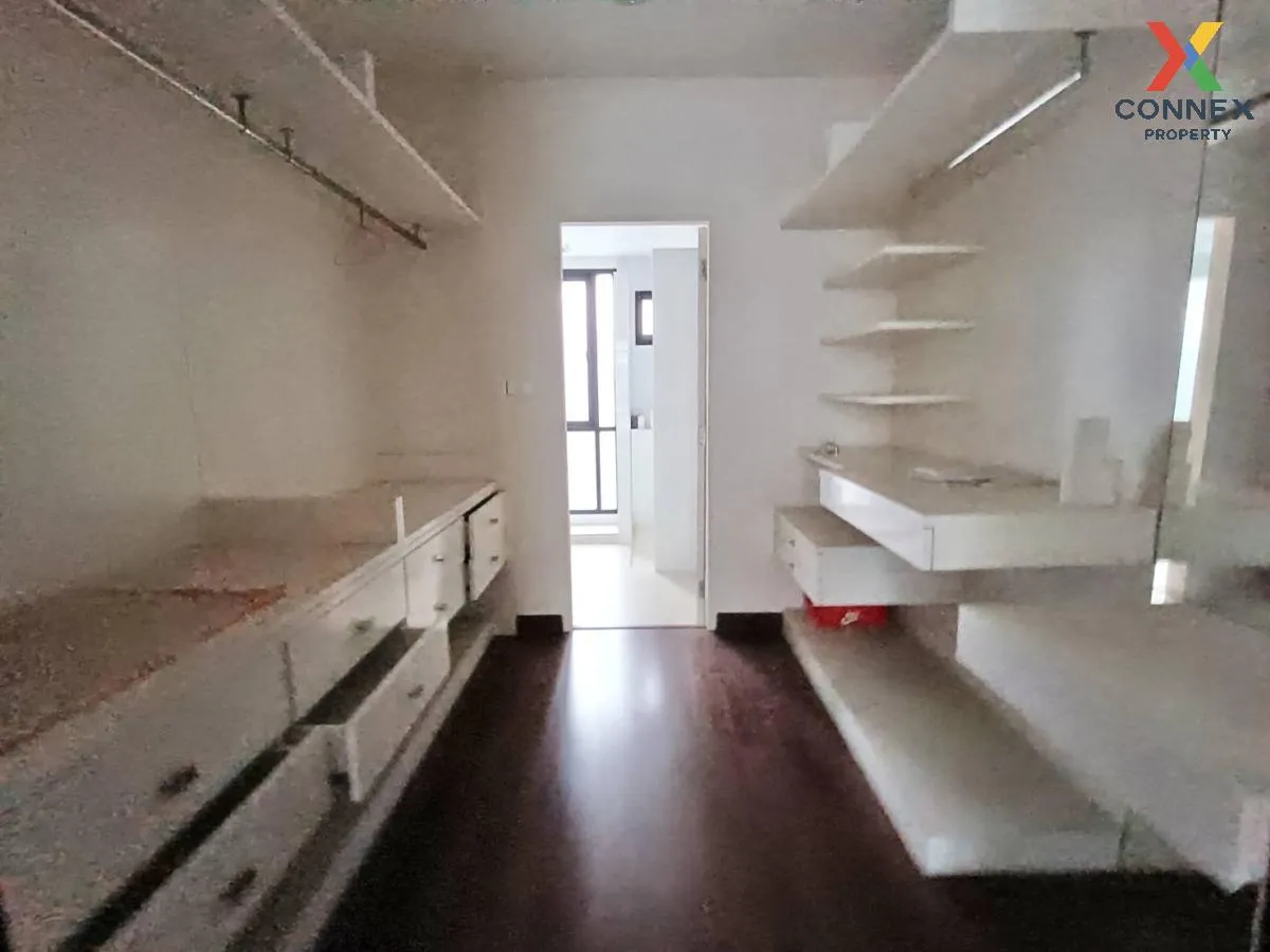 ขายทาวน์เฮ้าส์/ทาวน์โฮม  เมอริท เพลส ลาดพร้าว 87 คลองเจ้าคุณสิงห์ ขายทาวน์เฮ้าส์/ทาวน์โฮม  เมอริท เพลส ลาดพร้าว 87 คลองเจ้าคุณสิงห์