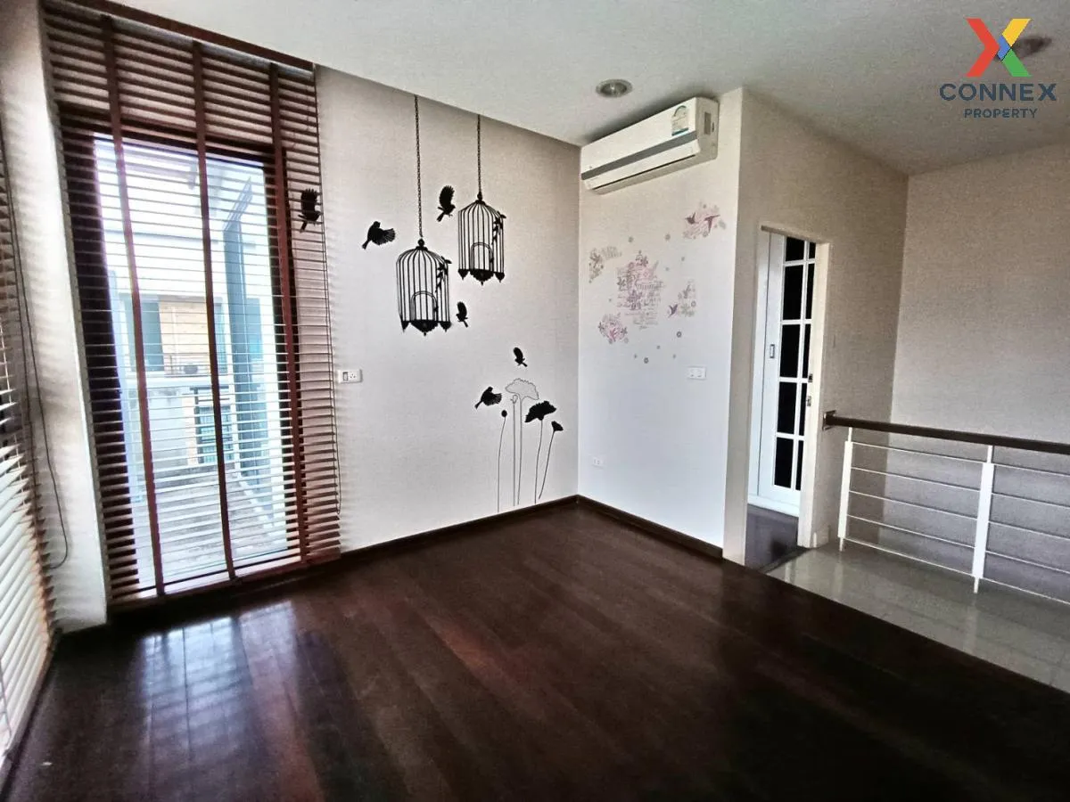 ขายทาวน์เฮ้าส์/ทาวน์โฮม  เมอริท เพลส ลาดพร้าว 87 คลองเจ้าคุณสิงห์ ขายทาวน์เฮ้าส์/ทาวน์โฮม  เมอริท เพลส ลาดพร้าว 87 คลองเจ้าคุณสิงห์