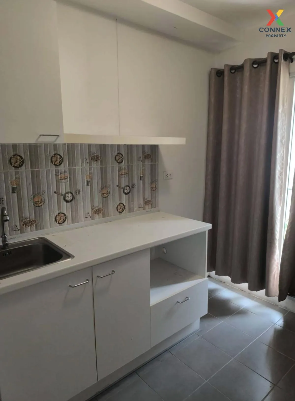 For Sale Condo , Plum Condo Laem Chabang 2 , Thung Sukhla , Si Ra 4