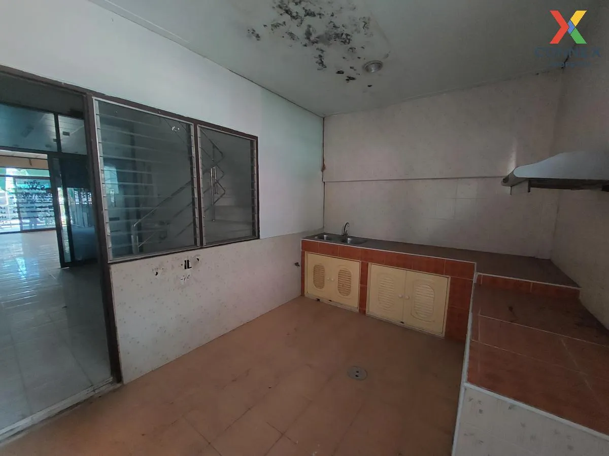 For Sale Commercial Building , Siratcha , Don Hua Lo , Mueang Cho For Sale Commercial Building , Siratcha , Don Hua Lo , Mueang Cho