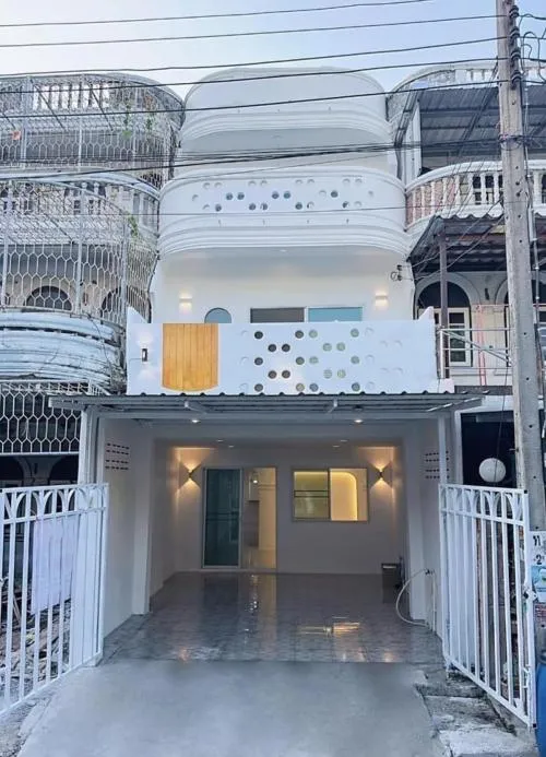 For Sale Townhouse/Townhome  , 89 Bangbon Ville , newly renovated , Bang Bon , Bang Bon , Bangkok , CX-116977 For Sale Townhouse/Townhome  , 89 Bangbon Ville , newly renovated , Bang Bon , Bang Bon , Bangkok , CX-116977