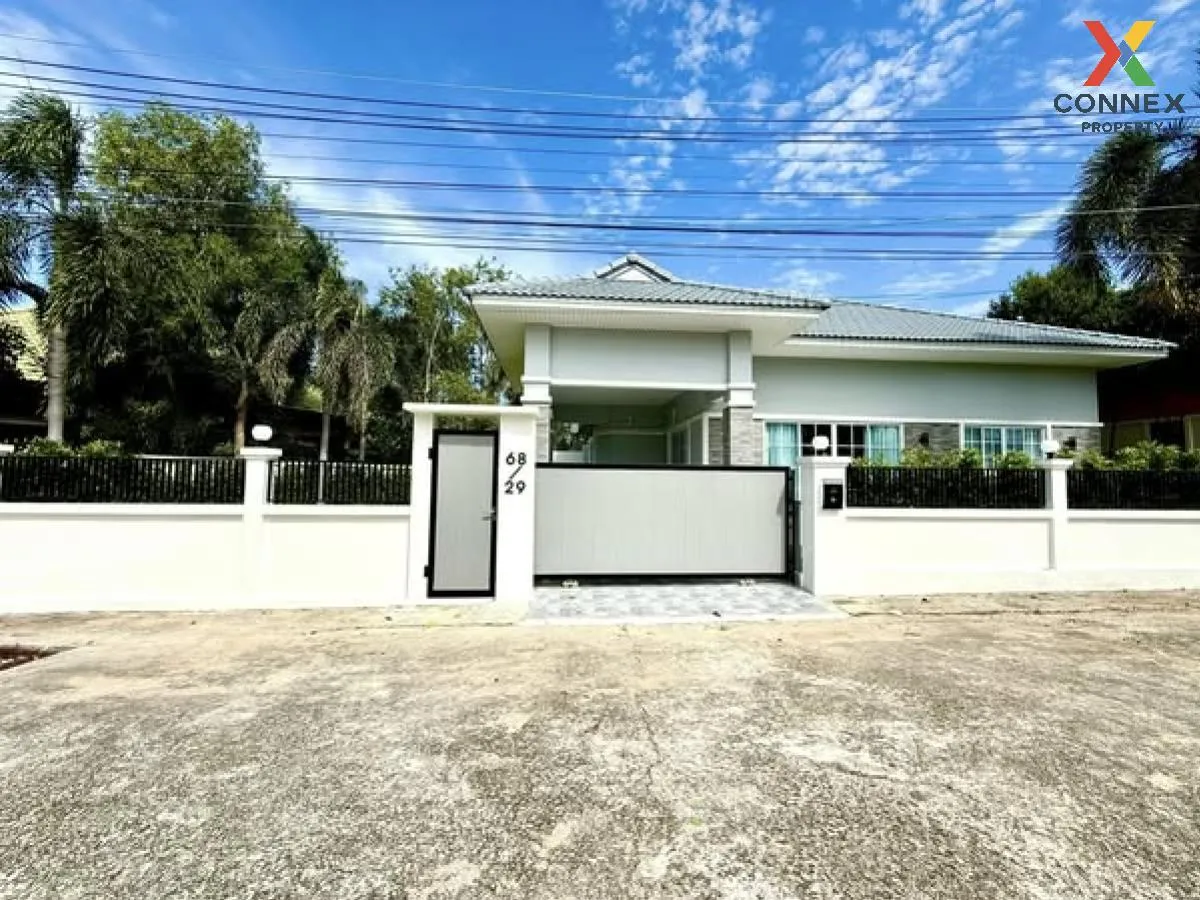 For Sale House , Ponthep Garden Ville 2 , Nong Prue , Bang Lamung 1