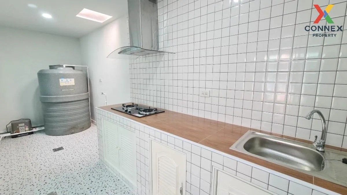 ขายทาวน์เฮ้าส์/ทาวน์โฮม  เดอะ คอนเนค 22 รามอินทรา-มีนบุรี มีนบุรี 3