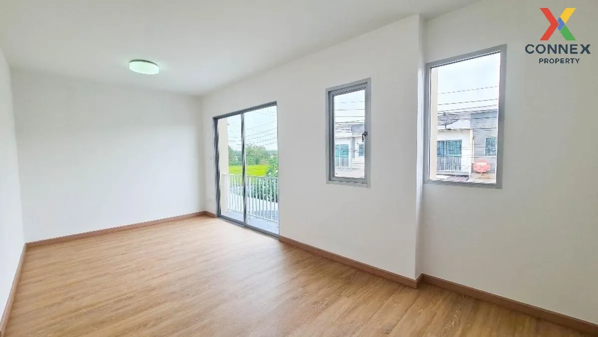 ขายทาวน์เฮ้าส์/ทาวน์โฮม  เดอะ คอนเนค 22 รามอินทรา-มีนบุรี มีนบุรี