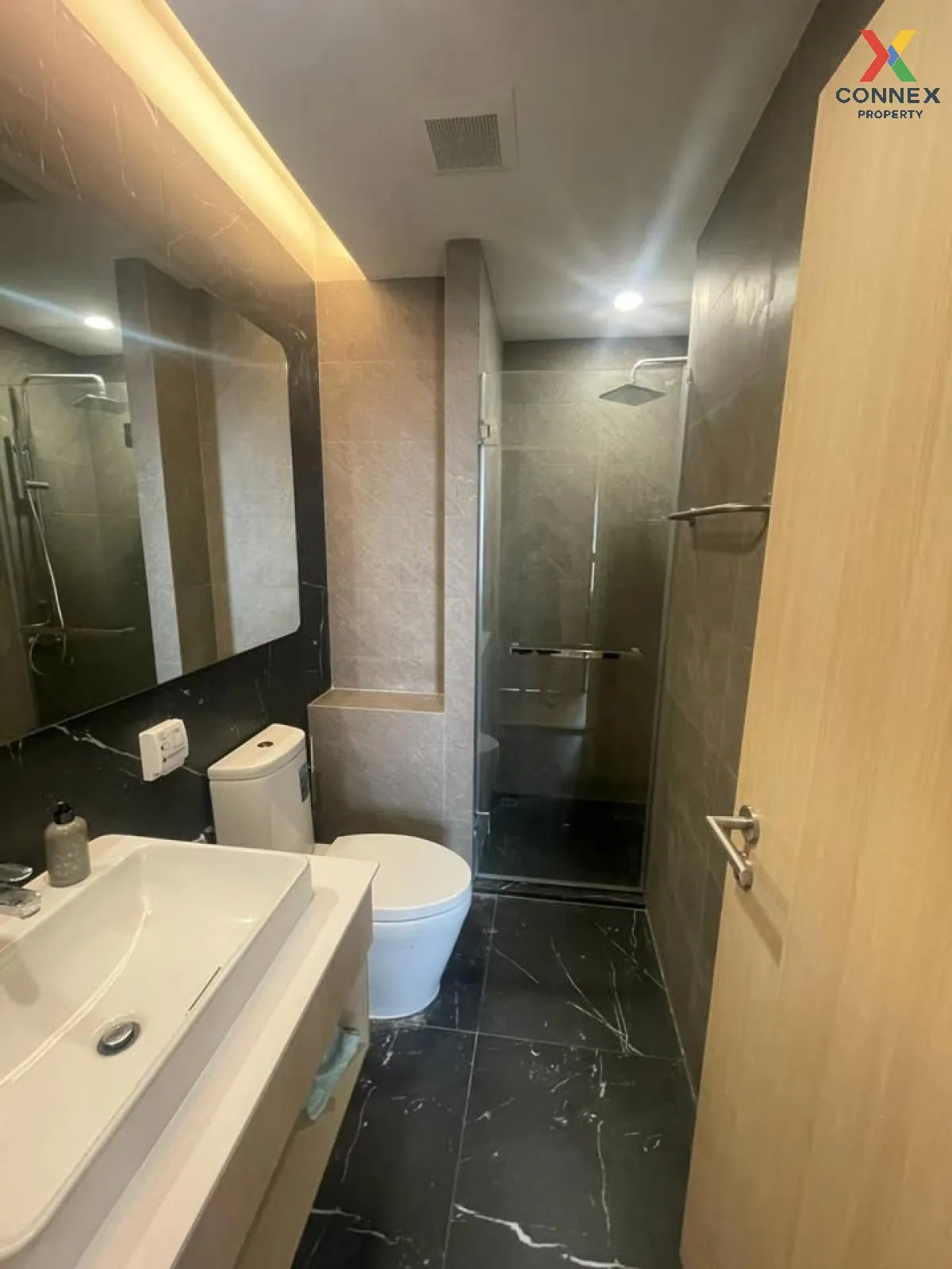 เช่าคอนโด  สกายไรส์ อเวนิว สุขุมวิท 64 บางจาก เขต พระโขนง กรุงเทพ