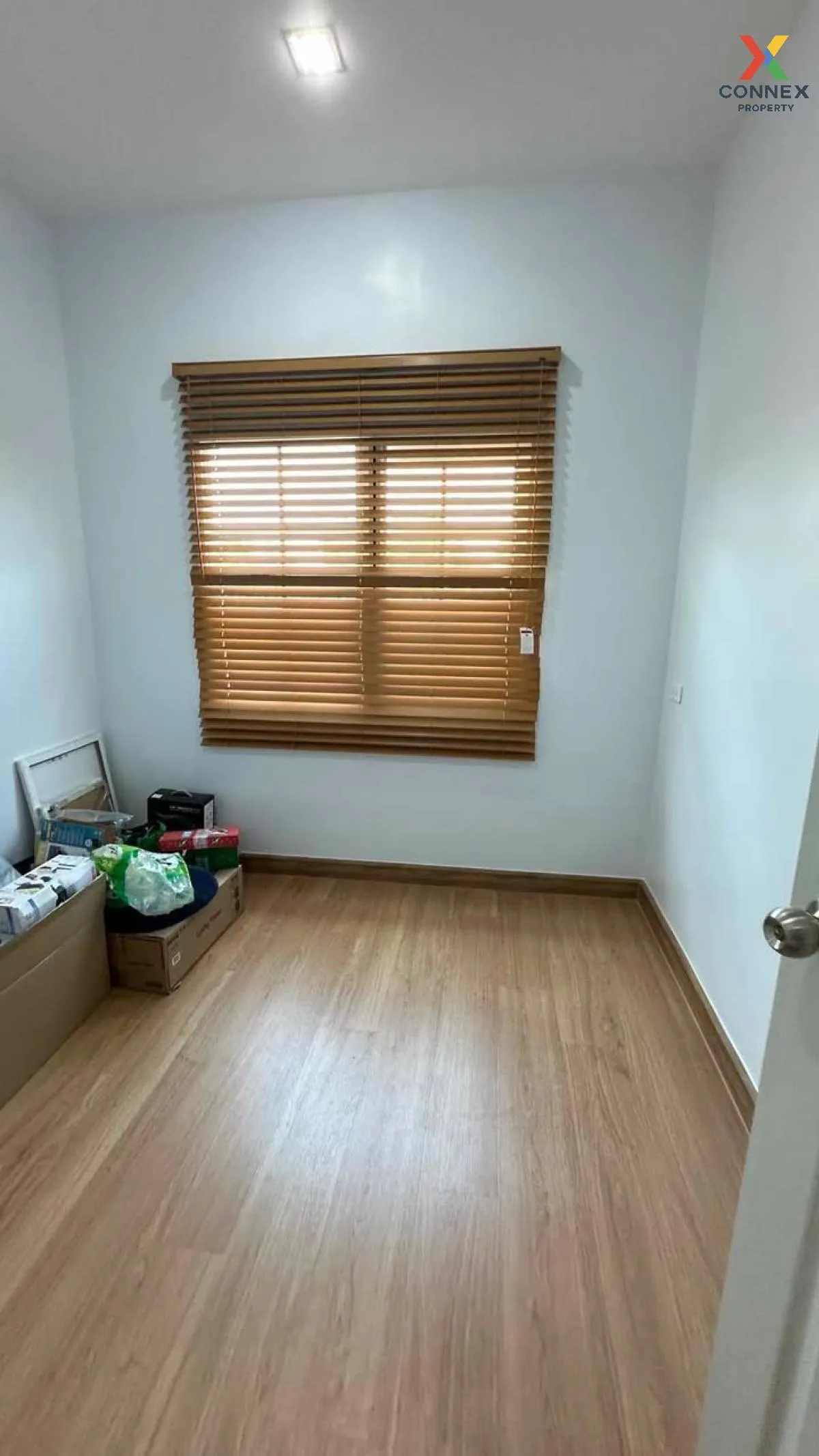 For Sale Townhouse/Townhome  , Golden Town Phaholyothin-Lumlukka 