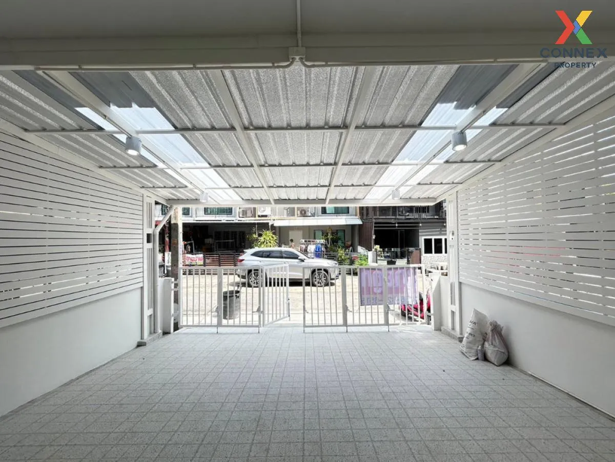 For Sale Townhouse/Townhome  , THE CONNECT Suanluang - Onnut , Pr 4