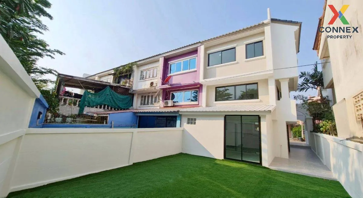 ขายทาวน์เฮ้าส์/ทาวน์โฮม  นันทนาการ์เด้น รังสิต รีโนเวทใหม่ บ้านกล