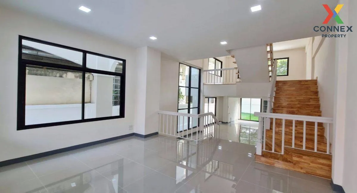 ขายทาวน์เฮ้าส์/ทาวน์โฮม  นันทนาการ์เด้น รังสิต รีโนเวทใหม่ บ้านกล