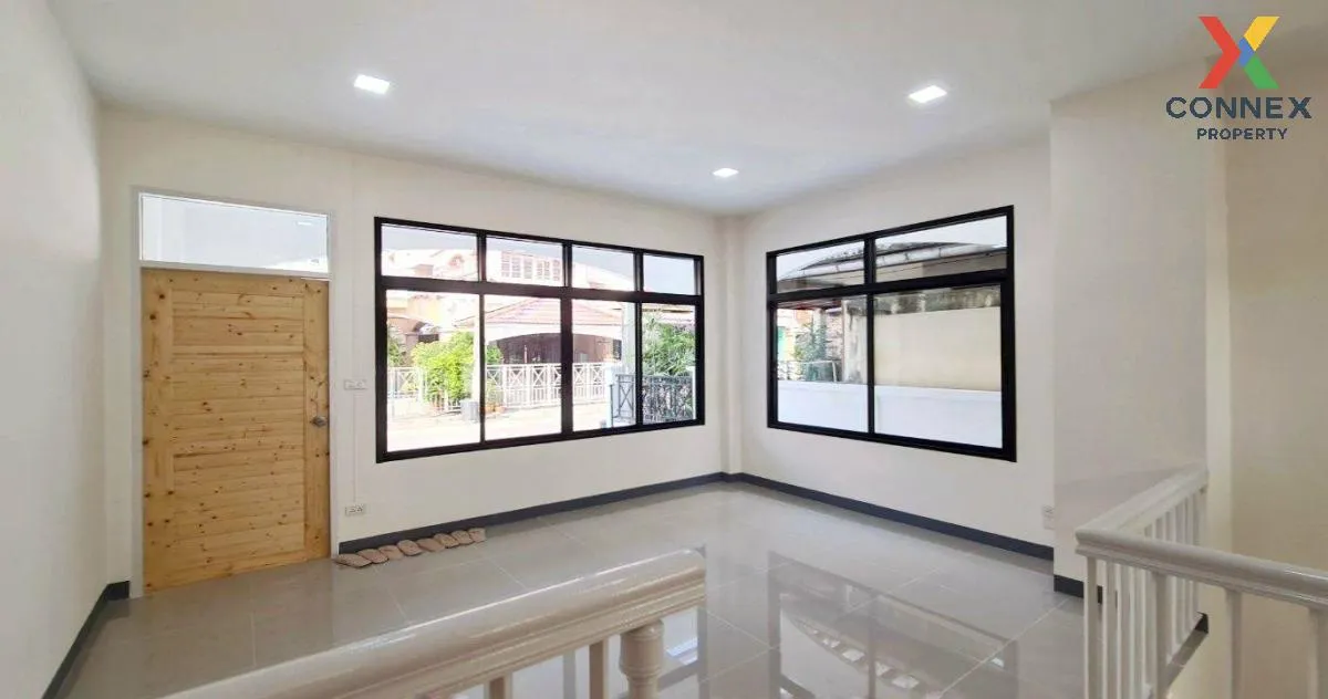 ขายทาวน์เฮ้าส์/ทาวน์โฮม  นันทนาการ์เด้น รังสิต รีโนเวทใหม่ บ้านกล