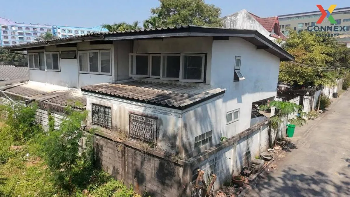 For Sale 2-Storey Detached House Near BTS Udom Suk. , Bang Na , B 2