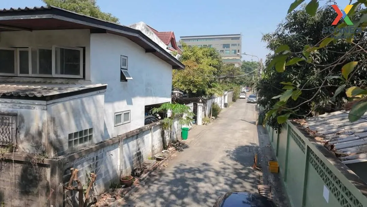 For Sale 2-Storey Detached House Near BTS Udom Suk. , Bang Na , B 4