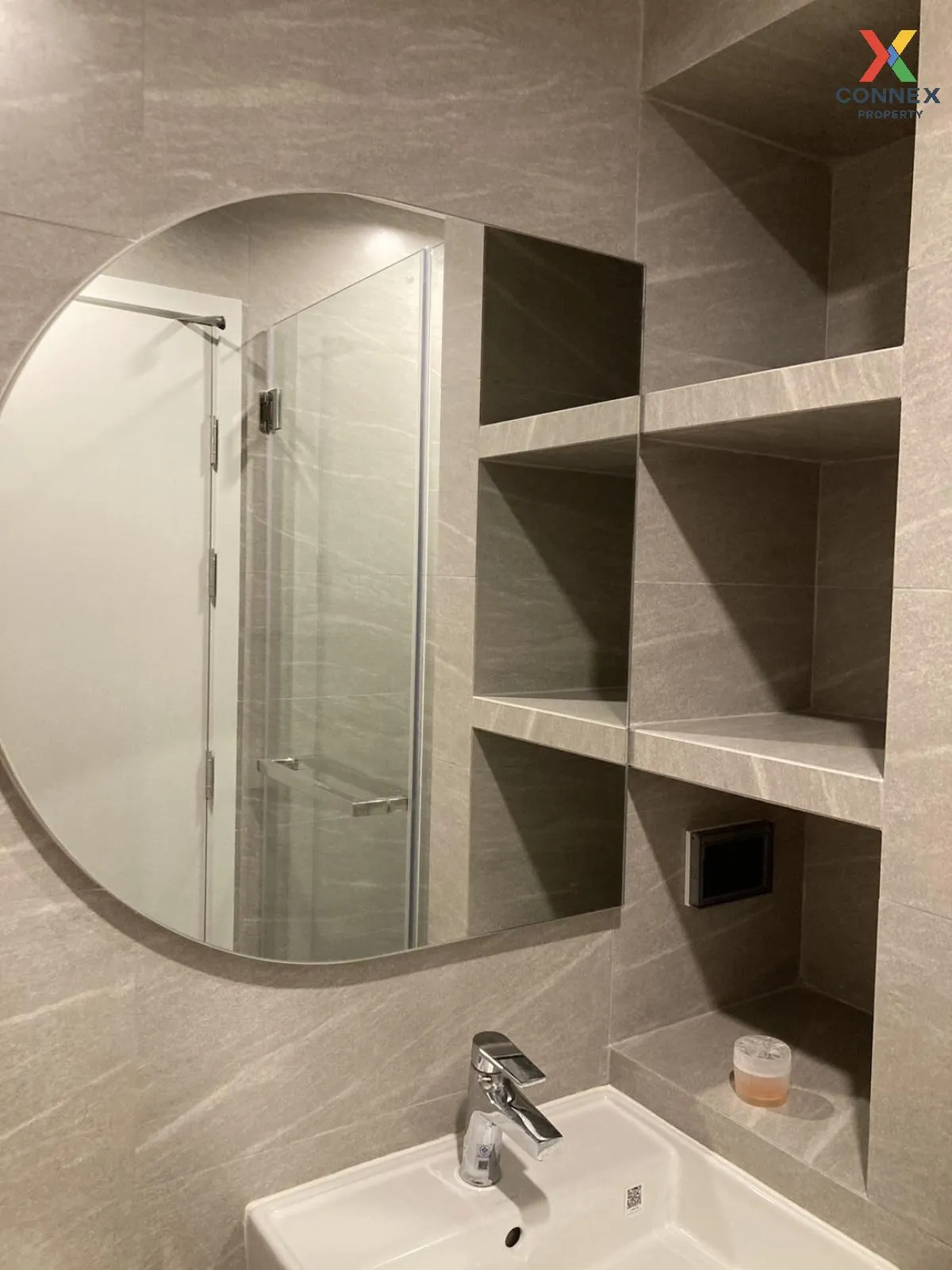 เช่าคอนโด  เรฟเฟอเรนซ์ สาทร-วงเวียนใหญ่ BTS-วงเวียนใหญ่ บางลำภูล่