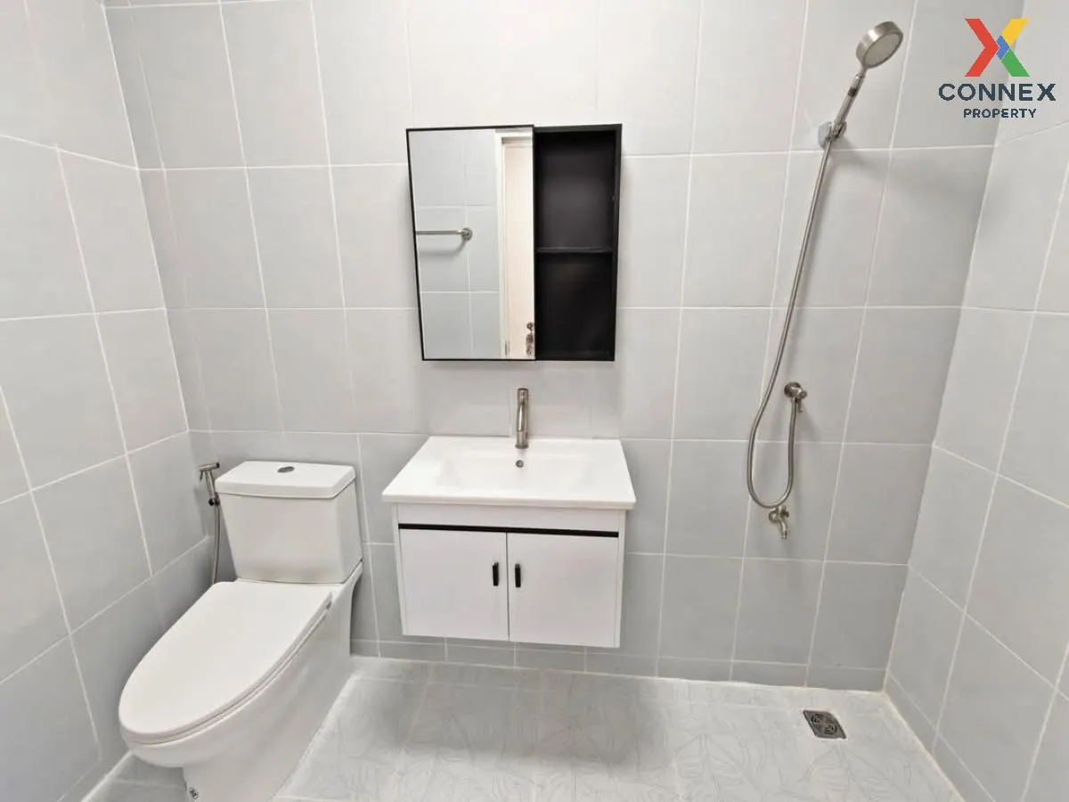 For Sale Townhouse/Townhome  , Phong Sirichai 1 , newly renovated For Sale Townhouse/Townhome  , Phong Sirichai 1 , newly renovated