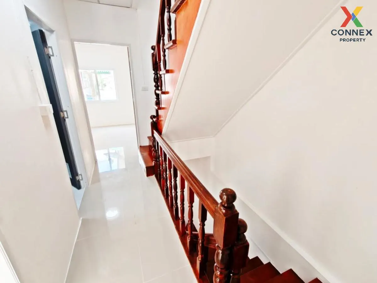 For Sale Townhouse/Townhome  , Phong Sirichai 1 , newly renovated For Sale Townhouse/Townhome  , Phong Sirichai 1 , newly renovated