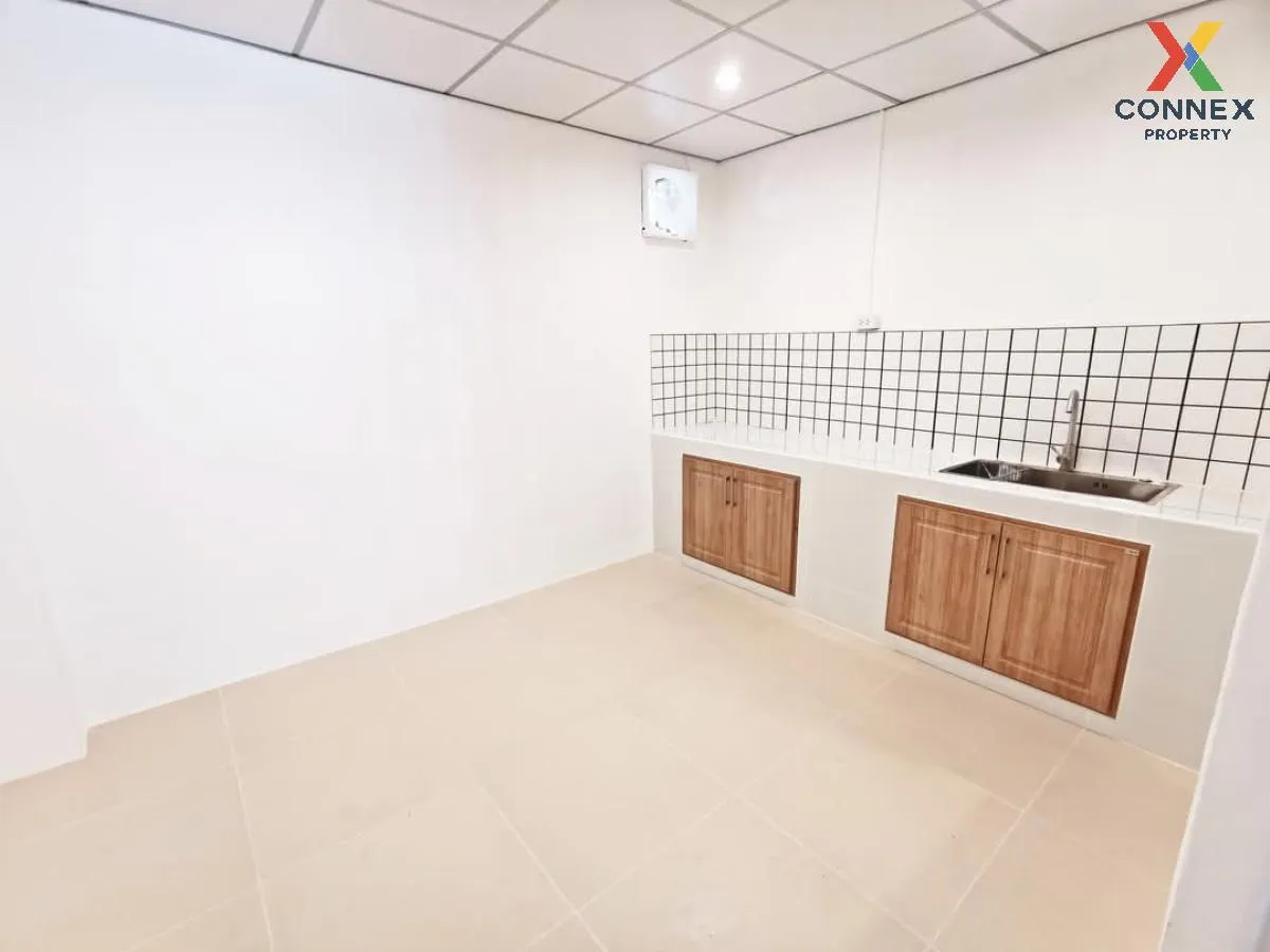 ขายทาวน์เฮ้าส์/ทาวน์โฮม  พงษ์ศิริชัย 1 รีโนเวทใหม่ อ้อมน้อย กระทุ ขายทาวน์เฮ้าส์/ทาวน์โฮม  พงษ์ศิริชัย 1 รีโนเวทใหม่ อ้อมน้อย กระทุ