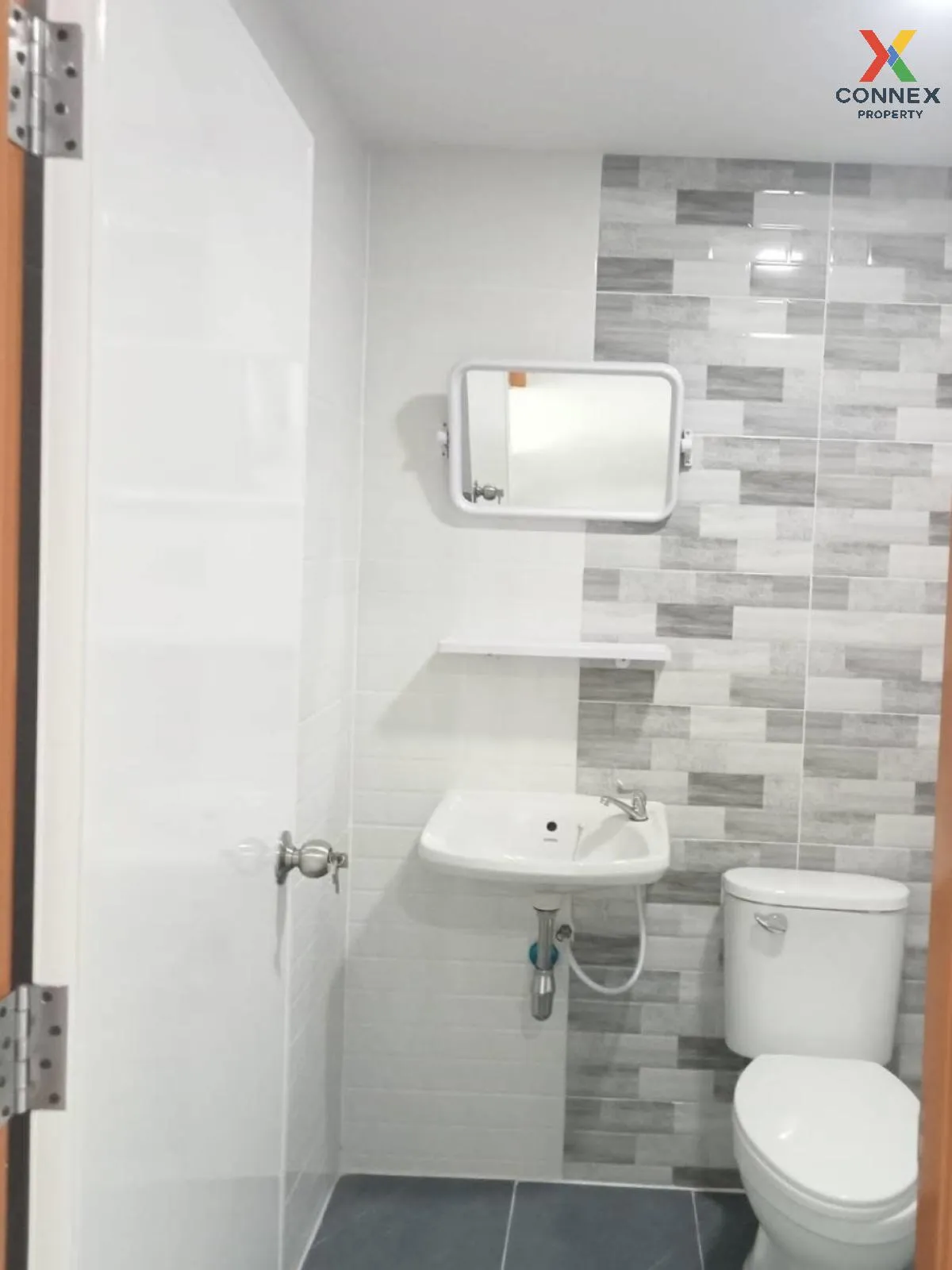 For Sale Townhouse/Townhome  , K.C. Ramindra 1 , Sam Wa Tawan Tok For Sale Townhouse/Townhome  , K.C. Ramindra 1 , Sam Wa Tawan Tok